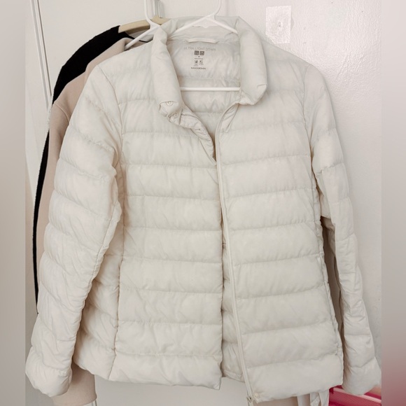 Uniqlo Jackets & Blazers - Uniqlo Off White Puffer Jacket